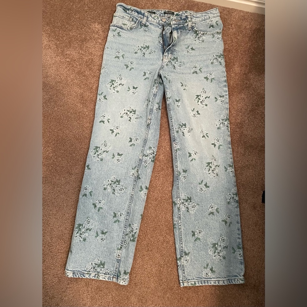 Wild Fable Floral 90’s relaxed jeans